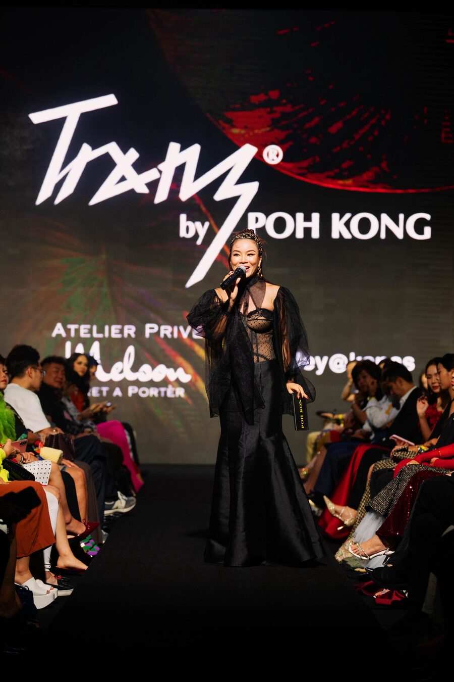 Tincy Tan hosting the Trxns by Poh Kong runway show
